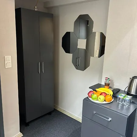 Sezgin Hotel 2*